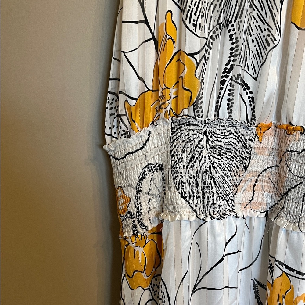WHBM Floral Halter Neck Dress - Picture 3 of 10